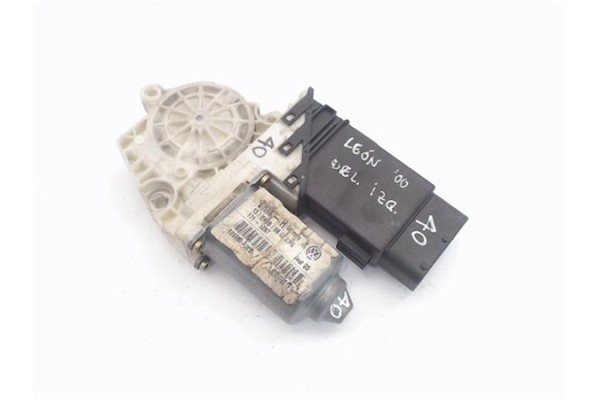 Recambio de motor elevalunas delantero izquierdo para seat leon (1m1) referencia OEM IAM (1J0959801F) (101480-202) 