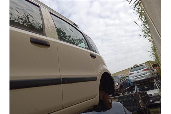 Recambio de puerta trasero izquierda para fiat ii panda (169) 1.2 referencia OEM IAM 46826583 46826583 