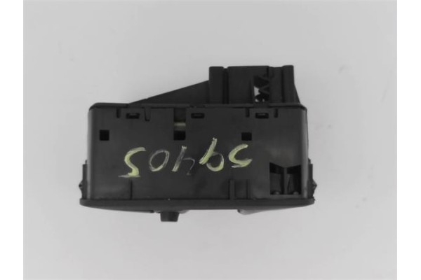 Recambio de mando elevalunas delantero izquierdo para opel corsa d 1.3 cdti referencia OEM IAM 13258521 13258521 