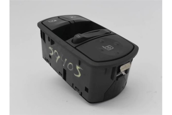 Recambio de mando elevalunas delantero izquierdo para opel corsa d 1.3 cdti referencia OEM IAM 13258521 13258521 