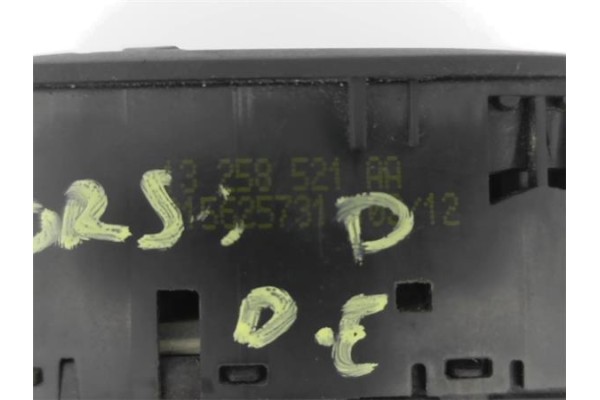 Recambio de mando elevalunas delantero izquierdo para opel corsa d 1.3 cdti referencia OEM IAM 13258521 13258521 