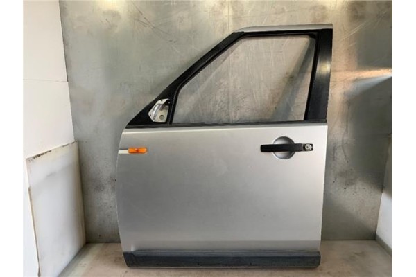 Recambio de puerta delantero izquierda para land rover discovery 2.7 td referencia OEM IAM BDA780110  