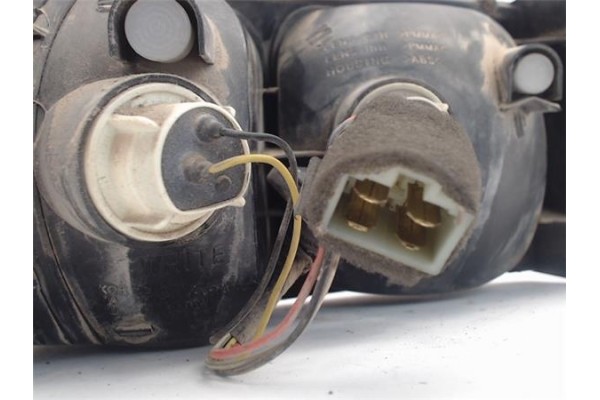 Recambio de piloto trasero derecho para daewoo lanos referencia OEM IAM 96275898  