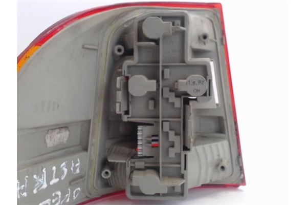 Recambio de piloto trasero derecho para opel astra f berlina 1.4 referencia OEM IAM 1222006  