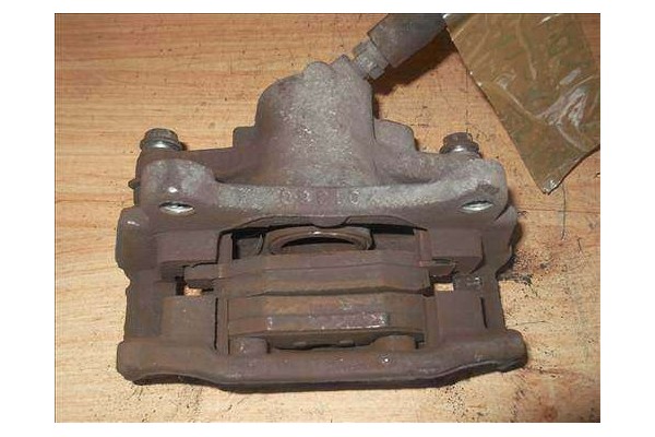 Recambio de pinza freno trasero izquierda para mercedes-benz vito / mixto furgón (w639) 120 cdi referencia OEM IAM A6394200883  