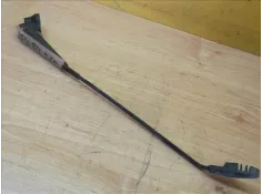 Recambio de brazo limpiaparabrisas delantero para pegaso j4 -1100 cap combi 1.8 d referencia OEM IAM   