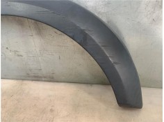 Recambio de moldura aleta delantero derecha para land rover discovery 2.7 td referencia OEM IAM LR007053  
