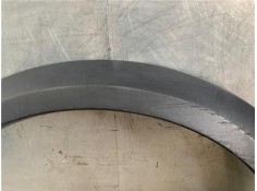 Recambio de moldura aleta delantero derecha para land rover discovery 2.7 td referencia OEM IAM LR007053  