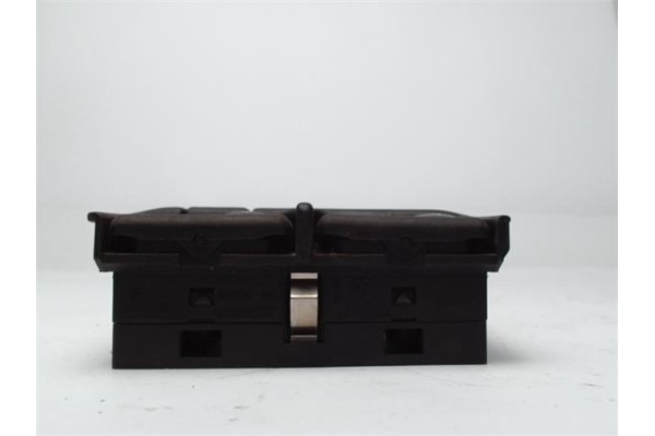 Recambio de mando elevalunas para bmw serie 5 berlina (e34) 2.5 525i (125kw) referencia OEM IAM 1379075  