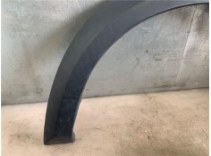 Recambio de moldura aleta delantero derecha para land rover discovery 2.7 td referencia OEM IAM LR007053  