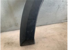 Recambio de moldura aleta delantero derecha para land rover discovery 2.7 td referencia OEM IAM LR007053  