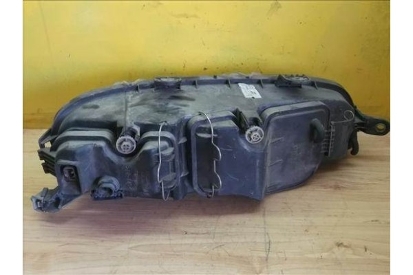 Recambio de faro delantero izquierdo para fiat ii punto (188) berlina 1.9 d (i) referencia OEM IAM 46814549  