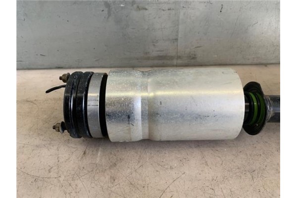 Recambio de amortiguador delantero derecho para land rover discovery 2.7 td referencia OEM IAM RNB501250  