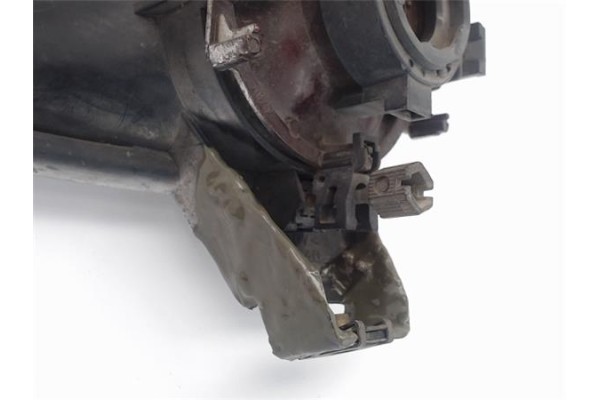 Recambio de faro antiniebla derecho para citroen xsara berlina referencia OEM IAM 67721045 6205R4 