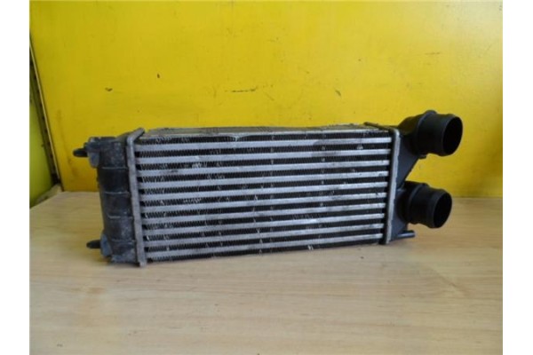 Recambio de intercooler para peugeot partner tepee 1.6 hdi referencia OEM IAM 9684212480 VALEO 