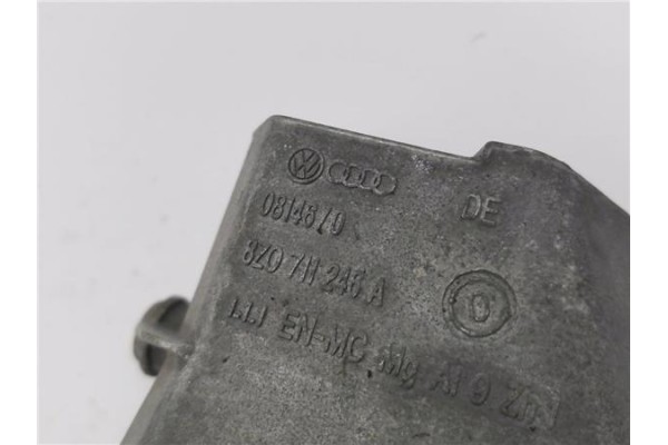 Recambio de palanca de cambio para audi a2 (8z) 1.4 referencia OEM IAM 8Z0711246A  