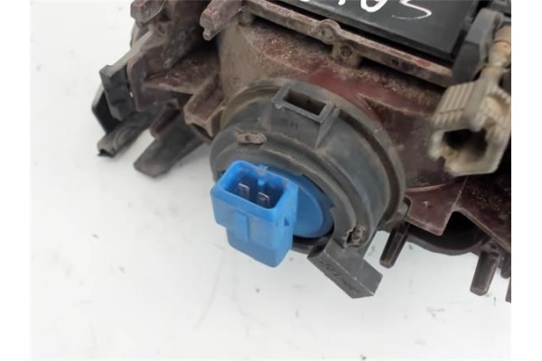 Recambio de faro antiniebla derecho para citroen saxo referencia OEM IAM 9618343480 67720221 
