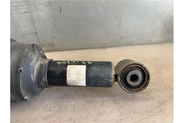 Recambio de amortiguador trasero derecho para land rover discovery 2.7 td referencia OEM IAM RPD000309  