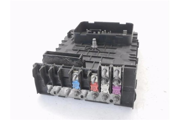 Recambio de caja reles para seat altea (5p1) 1.9 stylance / style referencia OEM IAM 1K0937125A  