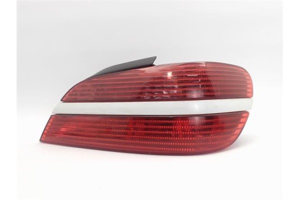 Recambio de piloto trasero derecho para peugeot 406 sin definir referencia OEM IAM 9630364777  