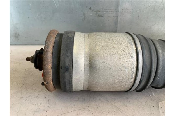 Recambio de amortiguador trasero izquierdo para land rover discovery 2.7 td referencia OEM IAM RPD000309  