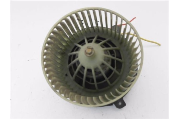 Recambio de motor calefaccion para peugeot 205 xrd 1.8 referencia OEM IAM 644169  
