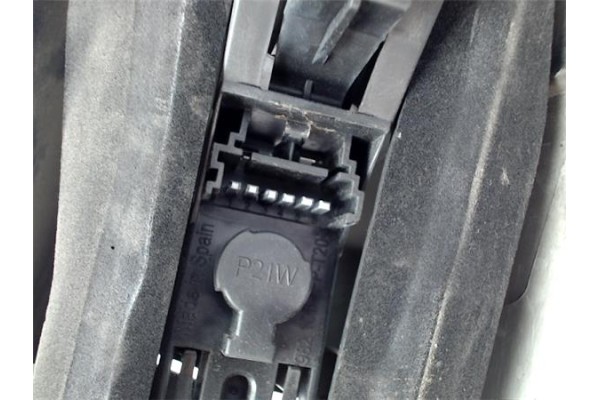 Recambio de piloto trasero izquierdo para renault megane ii grandtour referencia OEM IAM   