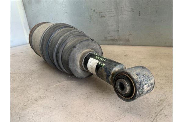 Recambio de amortiguador trasero izquierdo para land rover discovery 2.7 td referencia OEM IAM RPD000309  