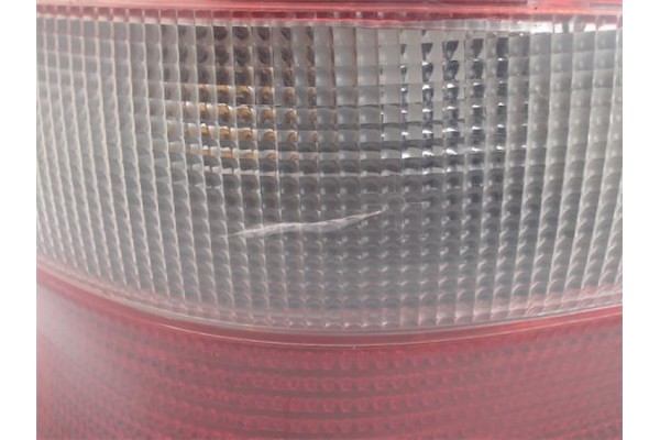 Recambio de piloto trasero izquierdo para citroen saxo referencia OEM IAM   