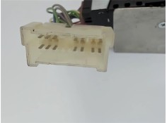 Recambio de radio / cd para kia carens (rs) 2.0 crdi referencia OEM IAM 66860A  