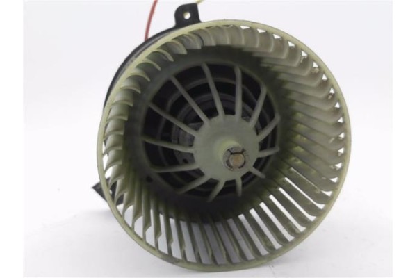 Recambio de motor calefaccion para peugeot 205 xrd 1.8 referencia OEM IAM 644169  