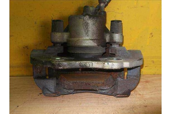 Recambio de pinza freno delantero derecha para ford focus c-max 1.6 tdci referencia OEM IAM 1682875  