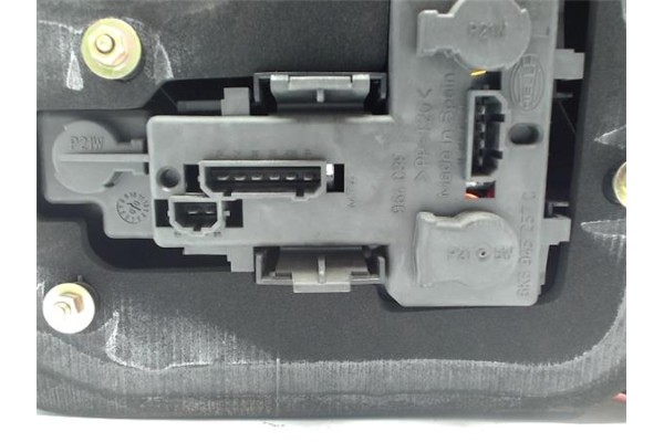 Recambio de piloto trasero izquierdo para seat ibiza (6k1) referencia OEM IAM 6K6945095J 964029 