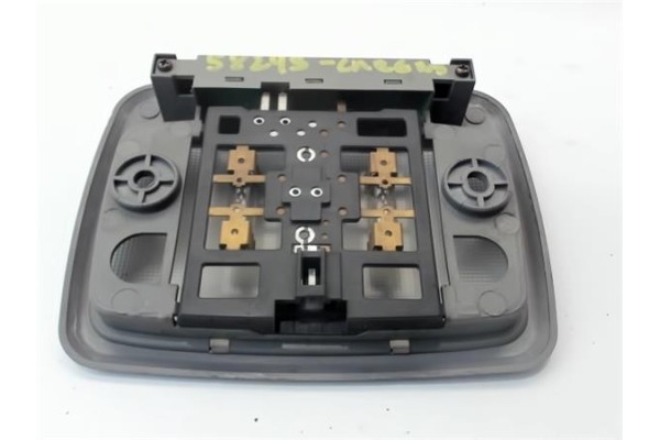 Recambio de luz delantero central techo para kia carens (rs) 2.0 crdi referencia OEM IAM 5K2FA5131044  