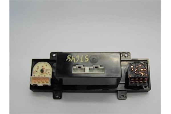 Recambio de mandos calefaccion / a.a. para kia carnival 2.9 td referencia OEM IAM 0K53C6119X  