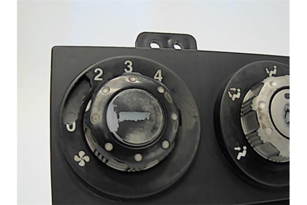 Recambio de mandos calefaccion / a.a. para kia carnival 2.9 td referencia OEM IAM 0K53C6119X  