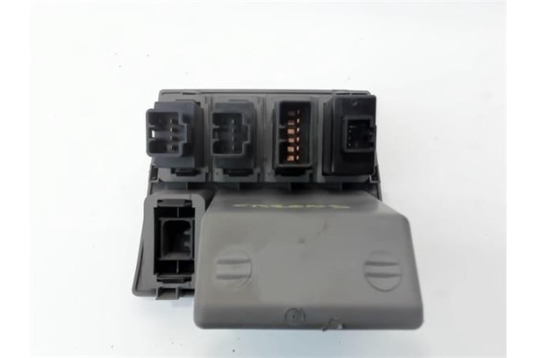 Recambio de mando multifuncion para kia carens (rs) 2.0 crdi referencia OEM IAM 0K2FA55311  