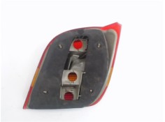 Recambio de piloto trasero izquierdo para ford fiesta berl./courier referencia OEM IAM A2810881  