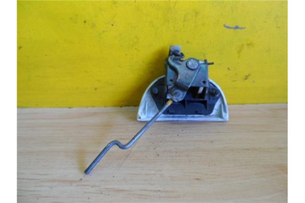 Recambio de maneta exterior delantero izquierda para nissan serena (c23m) 2.3 d referencia OEM IAM 806079C000  