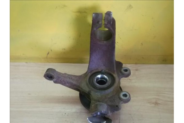 Recambio de mangueta delantero izquierda para ford focus c-max 1.6 tdci referencia OEM IAM 1420863  