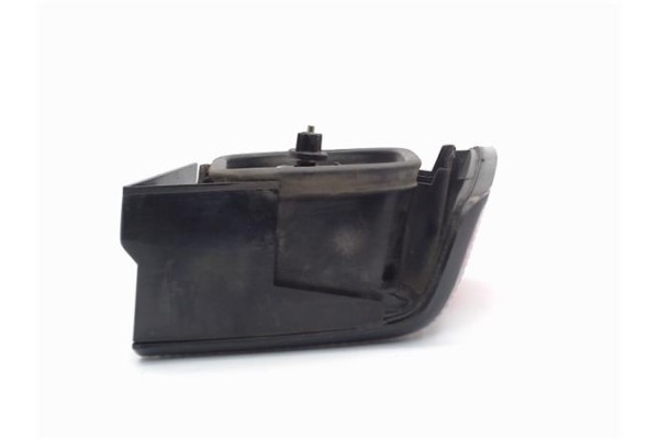 Recambio de piloto trasero derecho para citroen xantia berlina referencia OEM IAM 95668016  