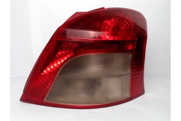 Recambio de piloto trasero derecho para toyota yaris (ncp1/nlp1/scp1) 1.4 d-4d referencia OEM IAM   