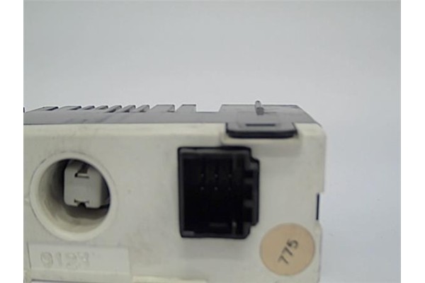 Recambio de reloj horario para citroen xsara berlina 1.8 i 16v referencia OEM IAM 97524  