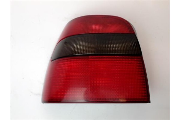 Recambio de piloto trasero izquierdo para skoda felicia i (6u1) 1.3 referencia OEM IAM 24621701  