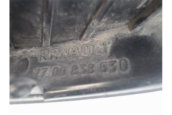 Recambio de piloto trasero izquierdo para renault megane i berl./ berl. con portón (ba0) referencia OEM IAM 7700838530  