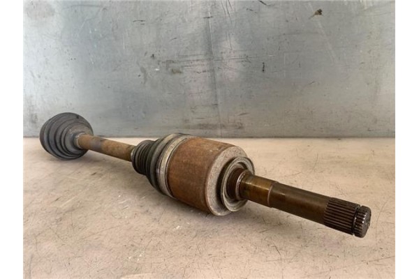 Recambio de palier trasero izquierdo para land rover discovery 2.7 td referencia OEM IAM TOB500270  