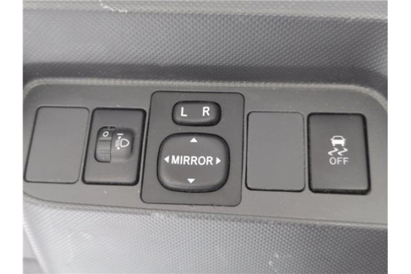 Recambio de mando retrovisor electrico para toyota auris (e15) 2.0 d-4d referencia OEM IAM 5554502010  