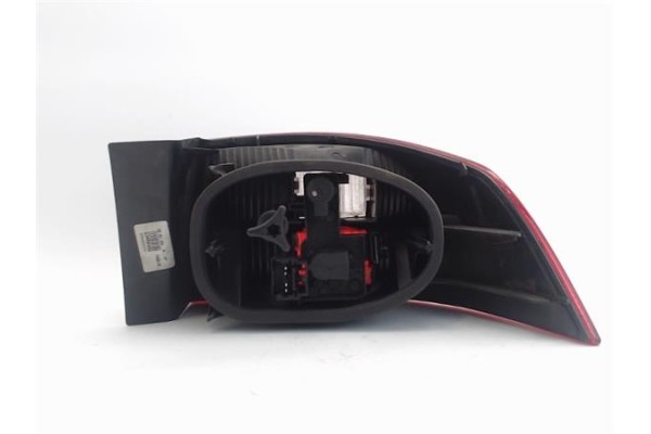 Recambio de piloto trasero izquierdo para renault laguna ii (bg0) referencia OEM IAM 8200002473 23450102 8200002472 , RENAULT | 
