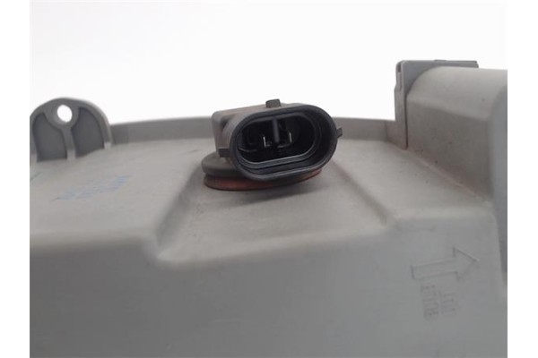 Recambio de faro antiniebla derecho para ford c-max (cb7) referencia OEM IAM   438 , FIAT | 456 , FIAT | 36 , FORD | 6 , FORD | 