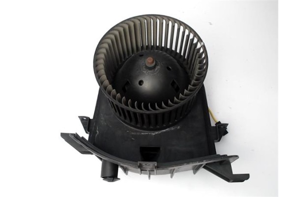 Recambio de motor calefaccion para volkswagen golf iii berlina (1h1) 2.0 referencia OEM IAM 1H1819021 3137020021 